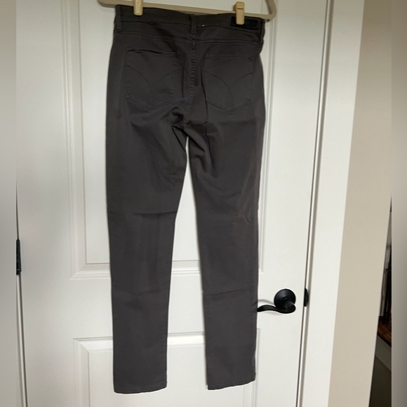 Calvin Klein Midrise Stretch Skinny Jeans SZ 8 Gray - Picture 2 of 4